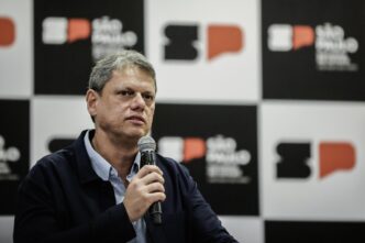 Tarcísio se encontra com Fachin — foto ilustrativa