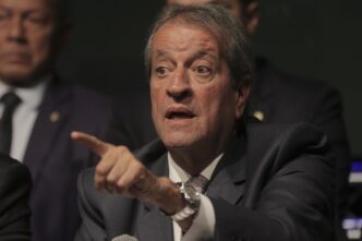 Valdemar Costa Neto, presidente do PL, é investigado em trama golpista no STF por Alexandre de Moraes.