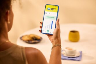 Gráfico mostrando o crescimento expressivo da carteira de crédito do Mercado Pago no terceiro trimestre de 2025, atingindo US$ 11 bilhões.