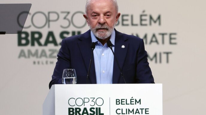 Lula lucros petróleo transição energética — foto ilustrativa