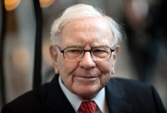 Berkshire de Buffett recorde caixa — foto ilustrativa