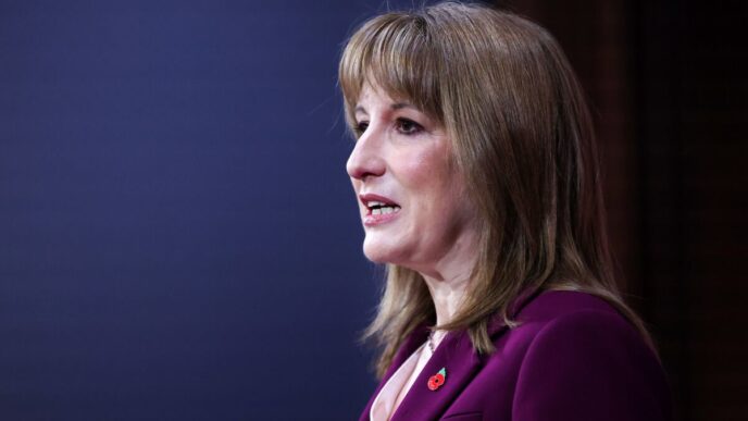 Revisão da OBR no Orçamento Britânico — foto ilustrativa