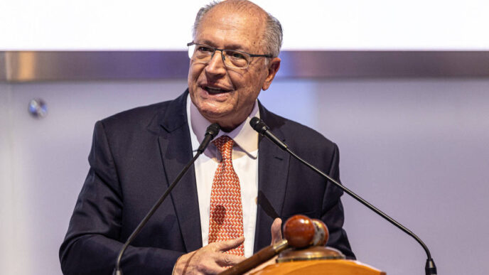 fornecimento de chips para montadoras brasileiras — foto ilustrativa