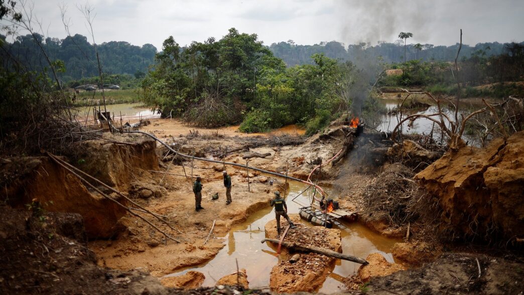 mineração ilegal em terras indígenas — foto ilustrativa