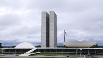 Prédio da Câmara dos Deputados em Brasília, local onde ocorrerá a votação do projeto que equipara facções a terrorismo.