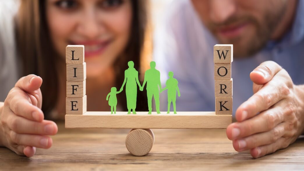 Famílias e empresas bem-estar trabalho — foto ilustrativa