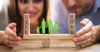 Famílias e empresas bem-estar trabalho — foto ilustrativa