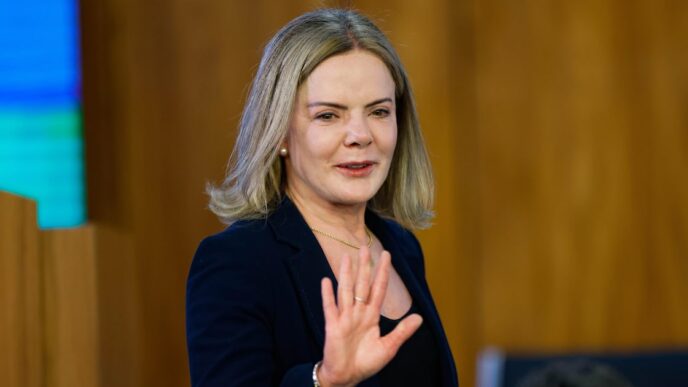 Gleisi Hoffmann critica Galípolo — foto ilustrativa