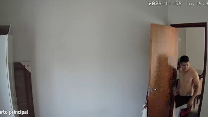 homem furta calcinhas vizinha — foto ilustrativa