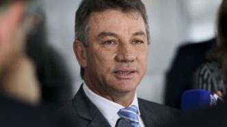 Foto do governador de Roraima, Antonio Denarium, investigado em ação de cassação no TSE.