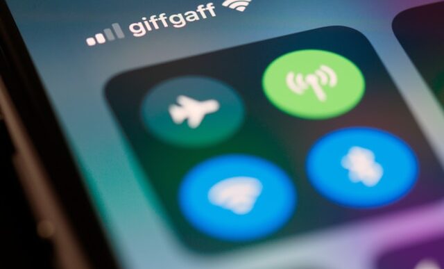 vício em celular — foto ilustrativa