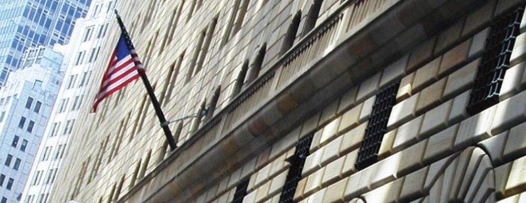 Sede do Federal Reserve de Nova York, onde a pesquisa sobre expectativa de inflação foi realizada.