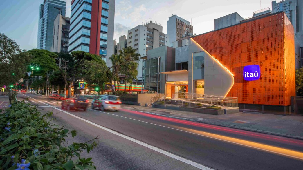 Itaú lucro recorde dividendos — foto ilustrativa