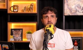 Renan Santos, coordenador nacional do MBL e presidente do novo partido Missão, em evento político.