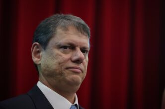 Tarcísio de Freitas Jair Bolsonaro — foto ilustrativa