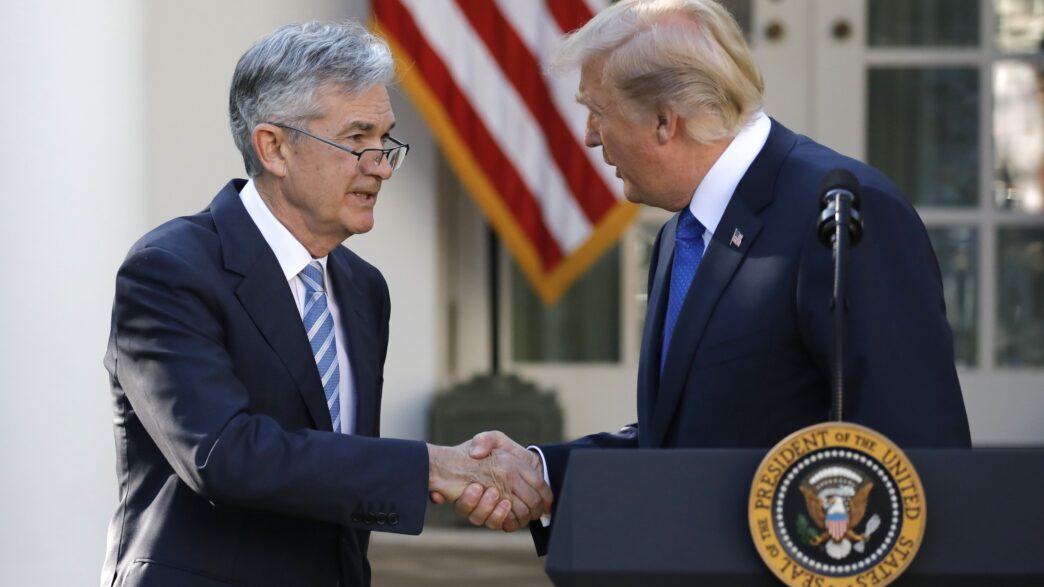 Trump ofensiva Fed — foto ilustrativa