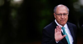 Representantes do governo brasileiro discutem termos do acordo comercial com o bloco europeu.