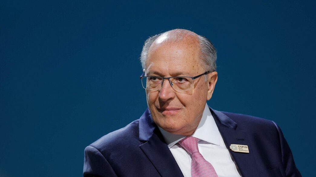 Geraldo Alckmin em visita a unidade fabril da Unipar em Cubatão.
