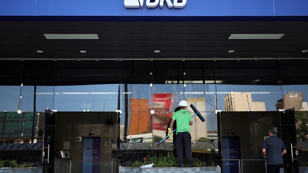 Assembleia do BRB aprova aumento de capital de até R$ 8,8 bilhões em contexto de Finanças do Brasil
