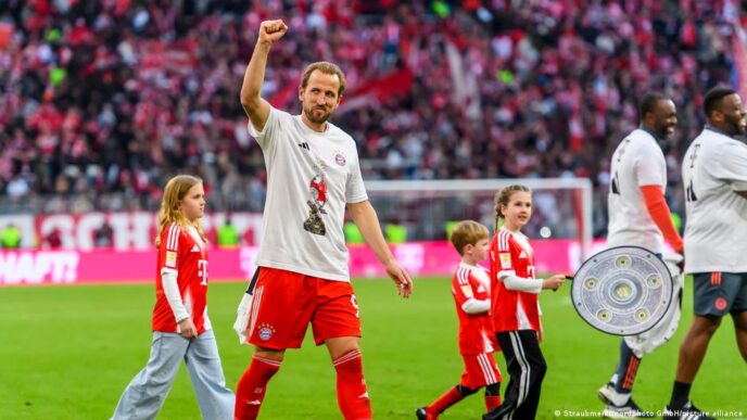 Jogadores do Bayern Munich comemoram título da Bundesliga