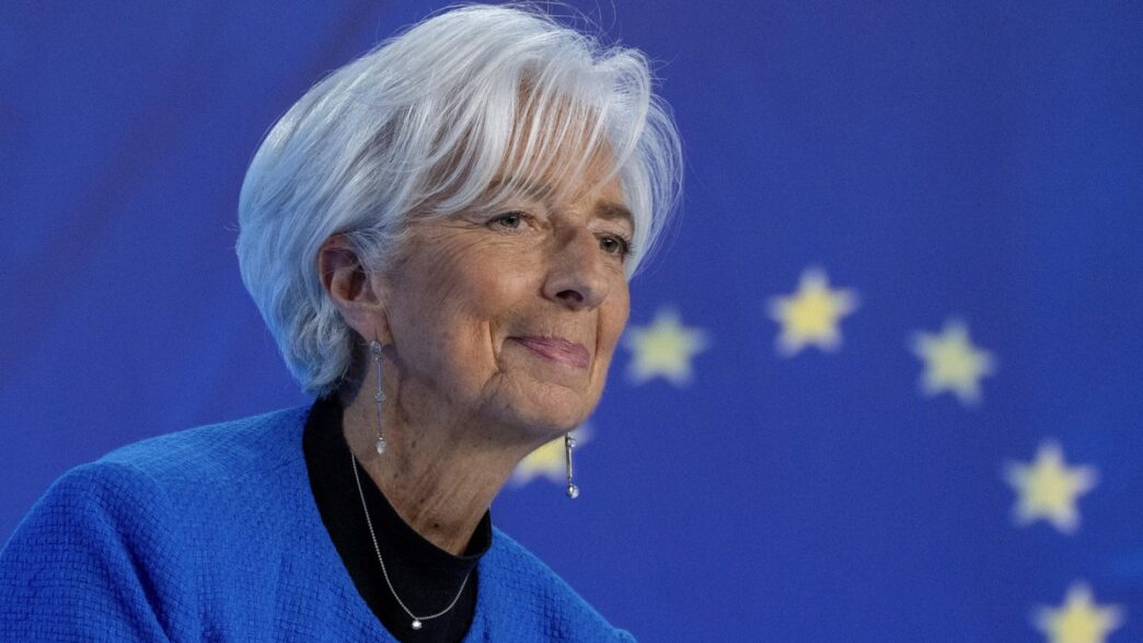 Christine Lagarde, presidente do Banco Central Europeu, durante coletiva de imprensa sobre política monetária.