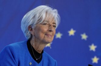 Christine Lagarde, presidente do Banco Central Europeu, durante coletiva de imprensa sobre política monetária.