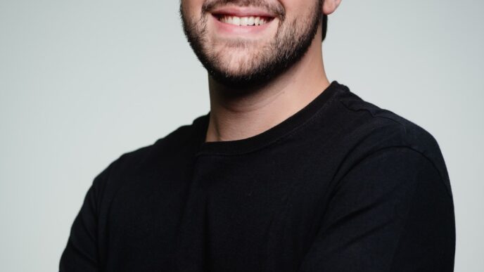 Binance nomeia Thiago Sarandy como novo diretor-geral no Brasil em contexto de Finanças do Brasil