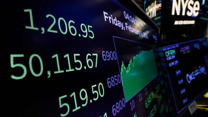 Bolsas de Nova York fecham em queda com tensões entre EUA e Irã em contexto de Finanças do Brasil