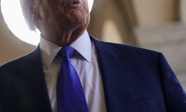 Presidente Donald Trump em pronunciamento oficial sobre a crise no Oriente Médio.