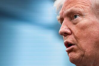 Donald Trump em evento oficial nos Estados Unidos.