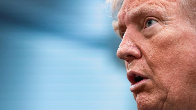 Donald Trump em evento oficial nos Estados Unidos.