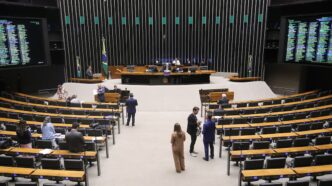 Fachada da Câmara dos Deputados em Brasília onde tramita a proposta de redução da jornada.