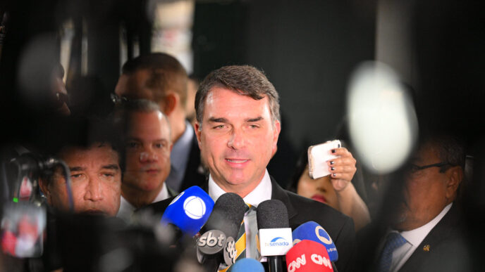 Senador Flávio Bolsonaro em evento do agronegócio no Mato Grosso.
