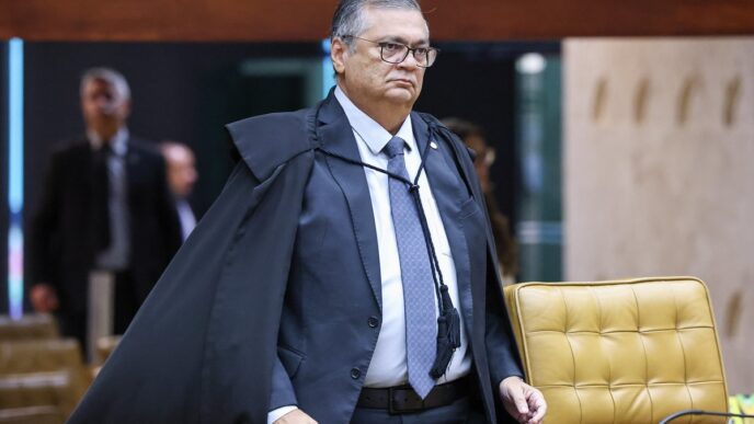 Ministro Flávio Dino em sessão no Supremo Tribunal Federal.