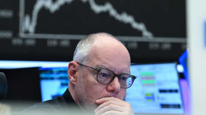 Gráfico comparativo de rentabilidade de fundos de investimento