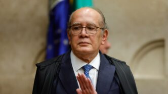 Ministro Gilmar Mendes durante sessão no Supremo Tribunal Federal.