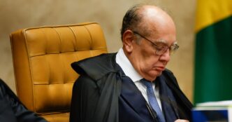 Ministro Gilmar Mendes durante sessão no Supremo Tribunal Federal.