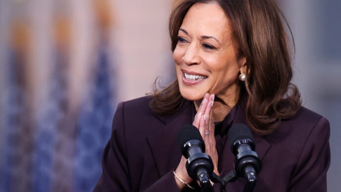 Kamala Harris participa de evento da National Action Network em Nova York.