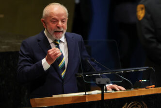 Presidente Lula discursa em cúpula internacional sobre a necessidade de reformas na ONU.