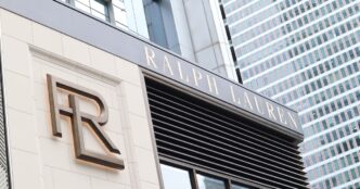 Logotipos de marcas de luxo americanas em destaque no mercado global.