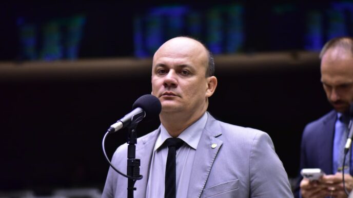 Ministro Gilmar Mendes durante sessão no Supremo Tribunal Federal.
