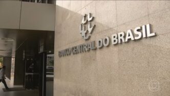 PEC da autonomia financeira do BC: relator apresenta novo parecer no Senado em contexto de Política Econômica