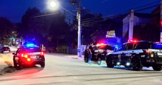Agentes do Deic em operação contra fraude bancária em São Paulo.