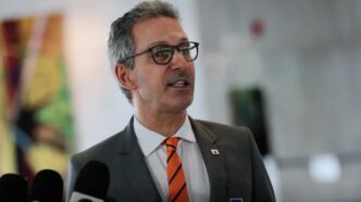 Governador Romeu Zema em entrevista comentando sobre o Supremo Tribunal Federal.