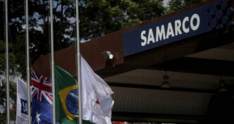 Instalações industriais da mineradora Samarco em operação.