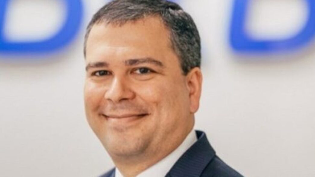 STF tem dois votos para manter prisões de ex-presidente do BRB e advogado ligados ao Banco Master em contexto de Política Econômica