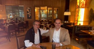 Valdemar Costa Neto em reunião de articulação política.
