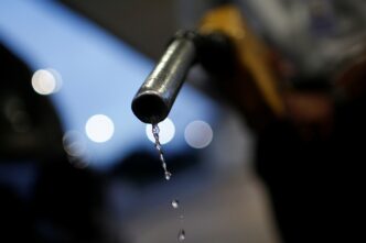 Bomba de combustível em posto de abastecimento no Brasil